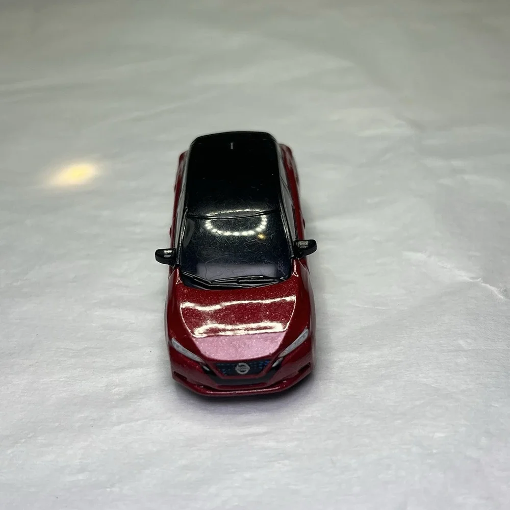 MATCHBOX 2022 MBX ELECTRIC DRIVERS EXCLUSIVE 2018 NISSAN LEAF METALLIC RED Loose